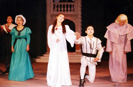 ”Ромео Жульетта” 19 жилийн дараа тайзнаа амилна