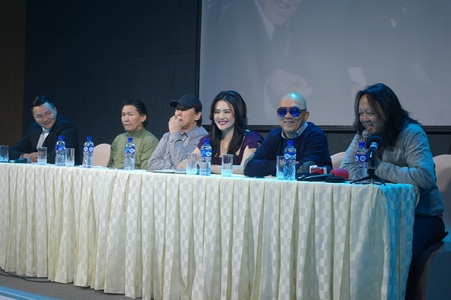 “Халиуны ертөнц” 25-35 мянган төгрөгөөр үнэлэгджээ