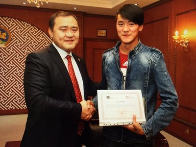 Барилгачин залуу СУИС-д төлбөргүй сурна