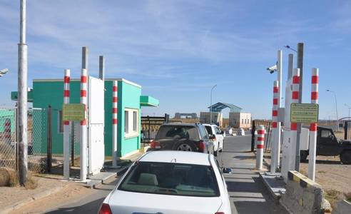 Монголын талын хилийн боомтууд амарна