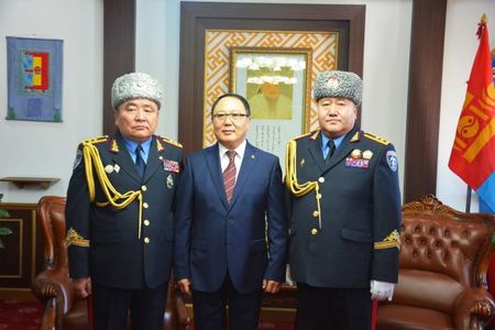  ХСИС-ийн дэд захирал нарт дэд комиссар цол олголоо