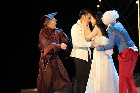 “Ромео Жульетта”-г гурван өдөр тоглоно