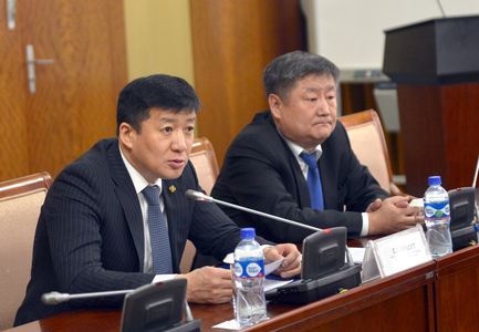 Засаг дарга нарын семинар эхэллээ
