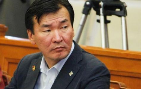 С.Ганбаатар: Нүүрсний шороог үнэлж Л.Гансүхийг яллаж байгаа