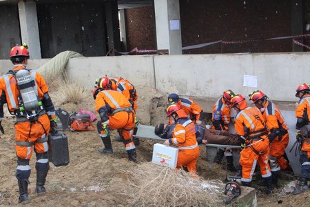   240 хүн амь насаа алджээ