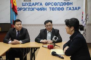 Хятадад яг ижлийг хийгээд зах зээлд гаргасан