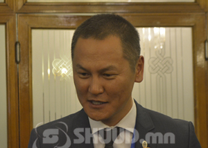 Ч.Ганхуяг: Уул уурхайн улс гэдгээ хүлээн зөвшөөрчих хэрэгтэй