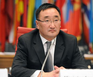 Гадаадад буй иргэдэд туслах сан хангалтгүй байгаа