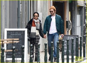 Паттинсон ирэх сард хуримаа хийнэ