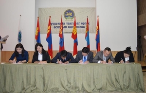 187 хуульч тангараг өргөлөө