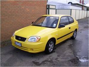 Ослын газраас зугтсан жолоочийг хайж байна