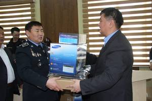 Цагдаагийн хэлтсүүдэд техник хэрэгсэл хүлээлгэн өгчээ