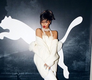 Рианна модель болов