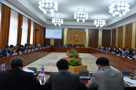 Аж үйлдвэрийн талаар баримтлах бодлогыг хэлэлцлээ