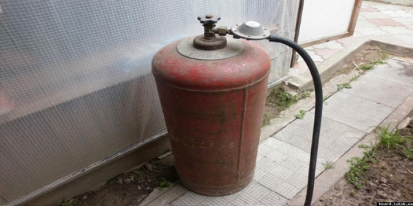 ”Номин”-ийн агуулахад дэлбэрэлт болж 4 хүн гэмтжээ