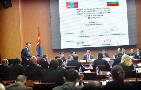 Бизнес эрхлэгчдийг дэмжиж ажиллахаа илэрхийллээ