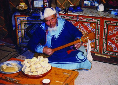 Урианхай түмэн наадна