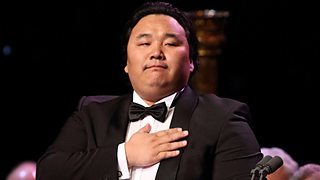 Э.Амартүвшин ”Үзэгчдийн нэрэмжит шагнал” хүртжээ