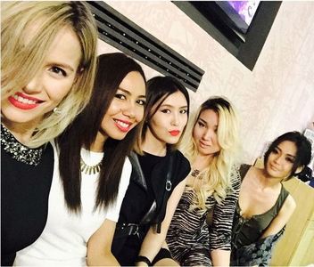 “Киви”-гийн охидын хэн нь хэн бэ?