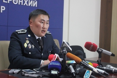 Хар тамхитай холбоотой 10 хэргийг шалгаж байна