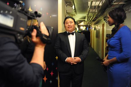 Э.Амартүвшин тэргүүн шагналын төлөө дуулна