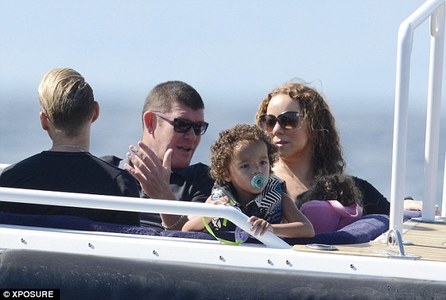 Ихрүүд тэрбумтанг ааваа гэжээ