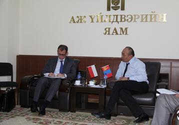 Монголын талтай хамтран ажиллах иргэдийн жагсаалтыг ирүүлнэ