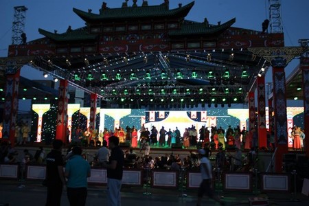 Өнөөдөр джаз хөгжмийн фестивальтай