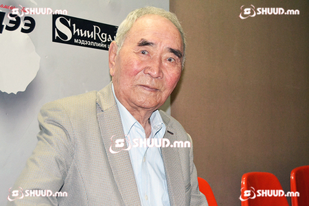 Итгэлт баян бид хоёрын араншин алд дэлэм зайтай