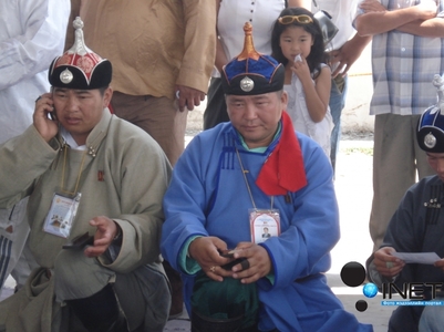 Шагайн харваанд залуучууд түрэн орж байна