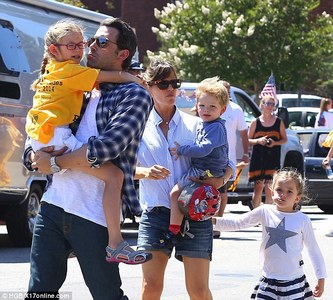 Аффлек төрсөн өдрөө паркад тэмдэглэв