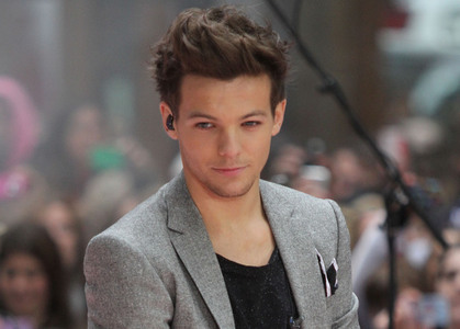 Луйс Томлинсон амиа хорлохыг завджээ