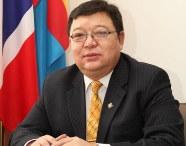 С.Эрдэнэ Хөдөлмөрийн яаманд томилгоо хийжээ