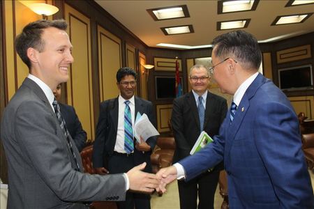 Дэлхийн банк Хөдөлмөрийн яамны санал болгосон төслүүдийг дэмжинэ