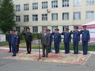 Шадар сайд “танилцах аялал” хийж байна
