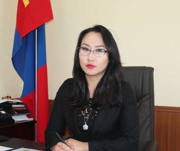 Л.Мөнхтуяа: Өмгөөлөгчдийн үйлдэл хуульчийн ёс зүйд нийцэхгүй байна