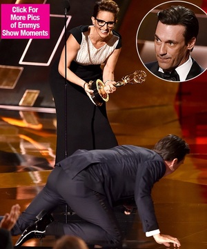 Жон Хамм тайзан дээр унав