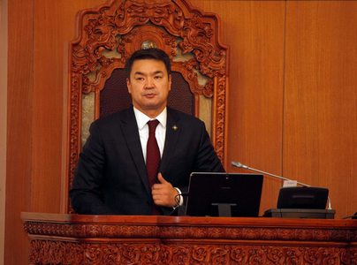 Ерөнхий сайдыг огцруулах төсөлд 20 гишүүн гарын үсэг зуржээ