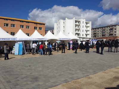 Иргэдэд хууль сурталчилж байна