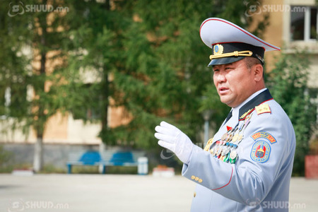 Б.Хаш-Эрдэнэ хурандаа цолоор шагнууллаа