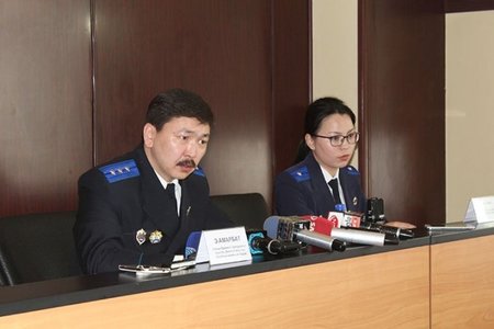 Хөгжлийн банкны хэрэгт 4-5 хүнийг шалгаж байна