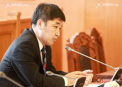 О.Баасанхүү: Намын жагсаалтад бичигдсэн нэр дэвшигч намынхаа төлөө л ажиллана