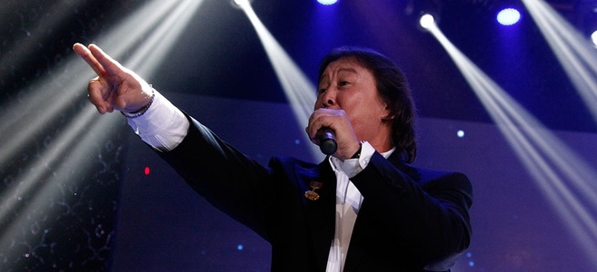 Өнөөдөр “Амьдралын бэлэг”-тэй