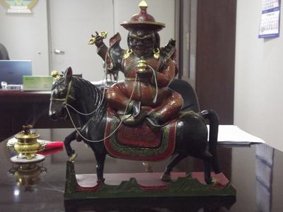 Бурхан хулгайлсан этгээдүүдийг илрүүллээ