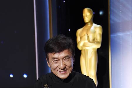 Жэки Чан: Кино урлагт хэзээ ч баяртай гэж хэлэхгүй 