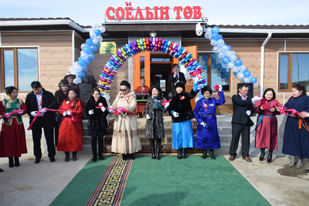 Баянцагаан сум шинэ Соёлын төвтэй боллоо