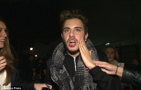 Бибер фэнээ цохив