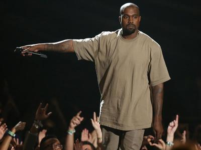 Кейни Уэст тоглолтоо цуцалжээ