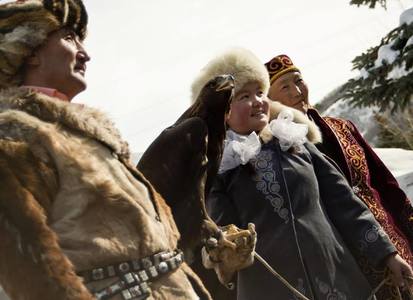 “Бүргэдтэй анчин” кино Монголд нээлтээ хийнэ