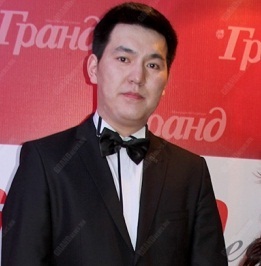 Э.Чинзориг: Хоёр хүүхэд минь харчих вий гэж айж байна